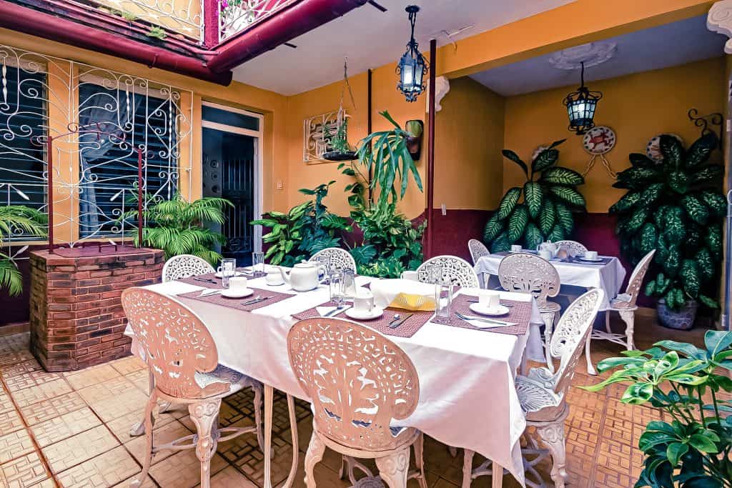 Casa_Particular_Casa_Mirian_Lagunilla_Frühstückstisch