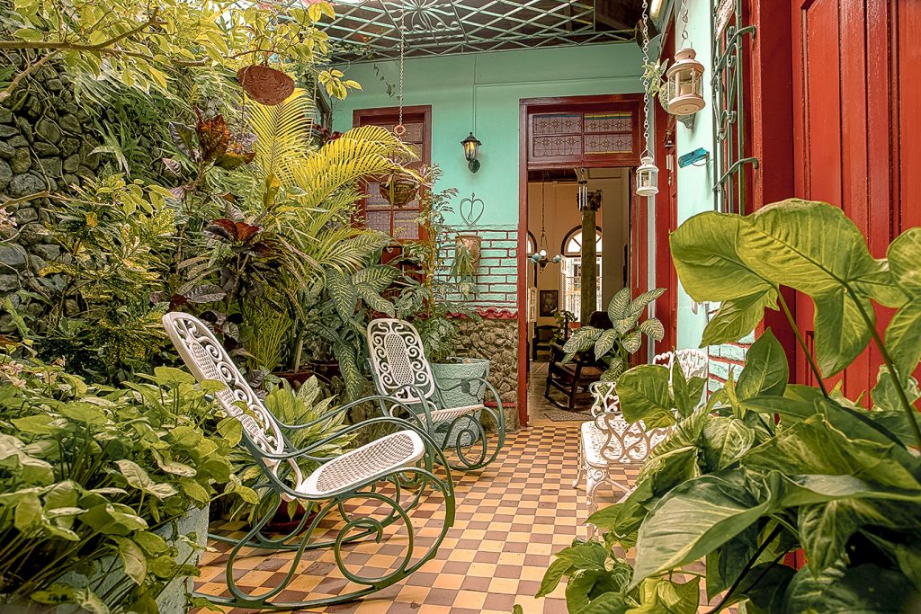 Casa_Particular_Hostal_Olga_Rivera_Gomez_Santa_Clara_Terrasse_1